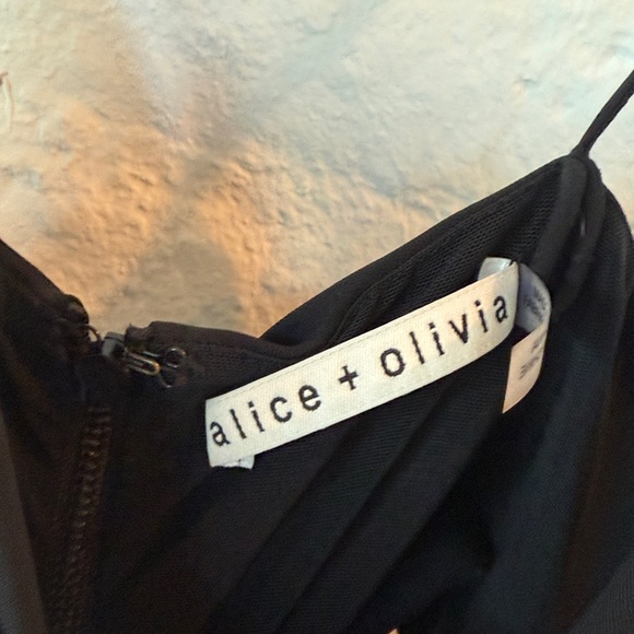 ALICE+OLIVIA BLACK JUMPER - Picture 3 of 6